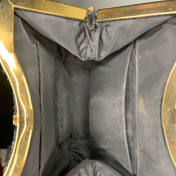 Morris Moskowitz black vintage hand bag. - Picture 4 of 4